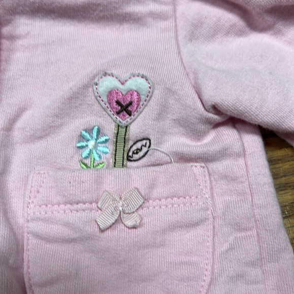 ❤️5/$25❤️2/$15❤️ CARTER’S | pink button front hooded knit jacket - Picture 3 of 3